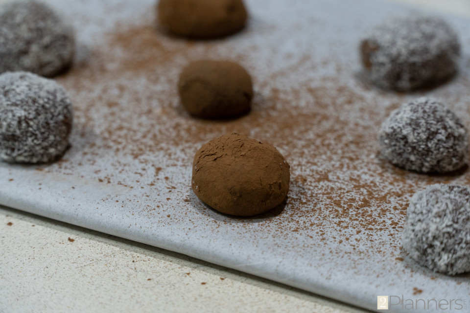 Traditional Brigadeiros (Brazilian Fudge Balls) Recipe - The2Planners