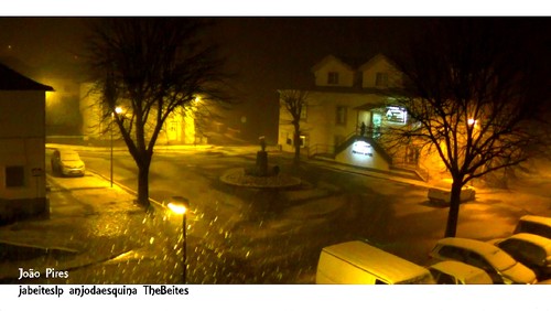 A neve nos Penedos Altos e a Rotunda do Académico