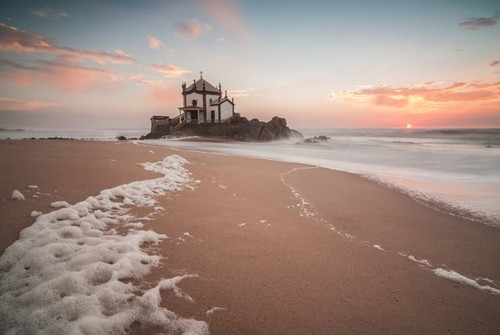 PRAIA DE MIRAMAR - publico.jpg