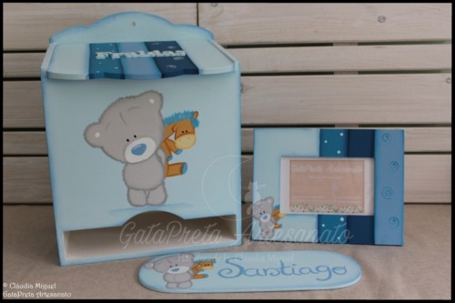 Fraldário, moldura e placa de porta Ursinho e Gir