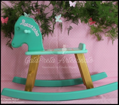 Cavalo de baloiço, tela e placa porta Tree Fairie