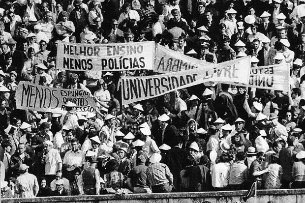 crise estudantil de 1969.jpg crise estudantil de 1969.jpg