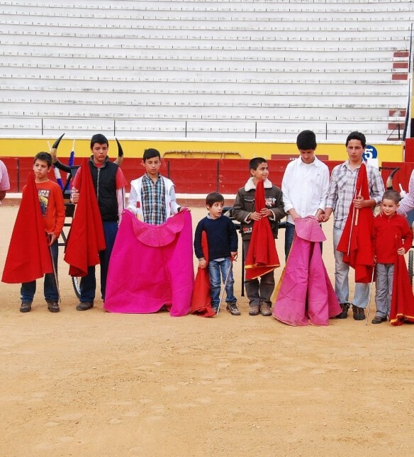 CRIANÇAS MALTRATADAS.jpeg