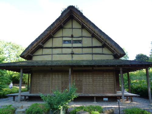 09 Kew Gardens Casa Minka.JPG