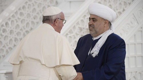 papa azerbaijão.jpg