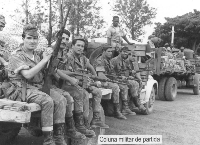 77 - Coluna Militar.jpg