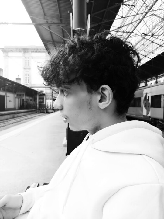 Não me canso disto Afonso.jpg