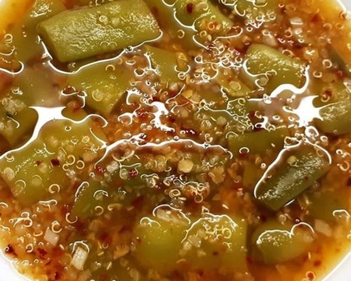 Sopa de quinoa e feijão verde.jpg