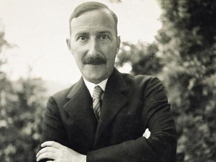 zweig.jpg zweig.jpg