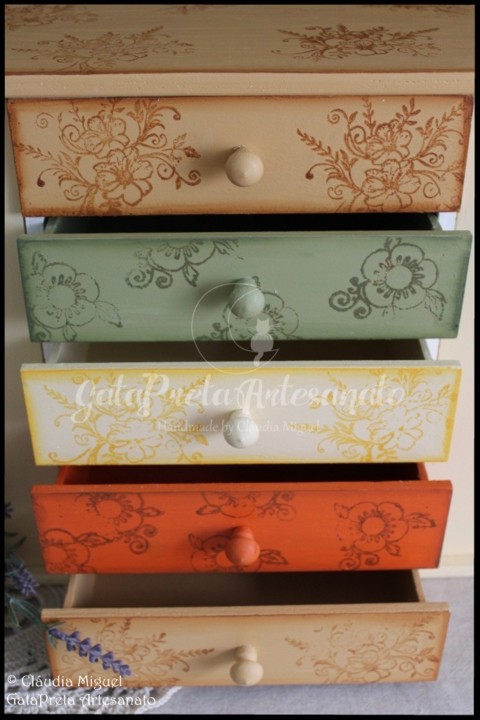 Caixa guarda-jóias com gavetas Orange Garden2.JPG