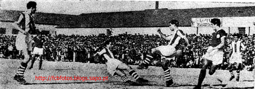 1955-56-fcb-benfica-pinto,carlos silva,r.vale,agua
