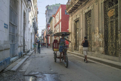 20103985.jpg 20103985.jpg