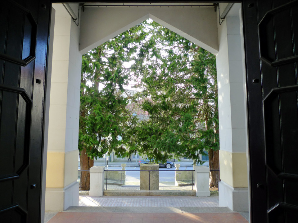 P1080960a.jpg P1080960a.jpg