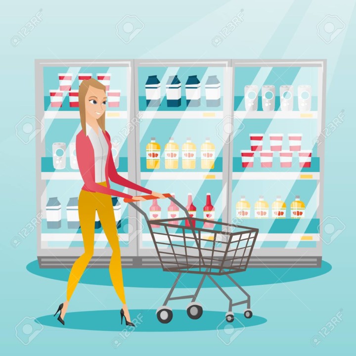 81273273-jovem-mulher-caucasiana-empurrando-o-carr 81273273-jovem-mulher-caucasiana-empurrando-o-carr