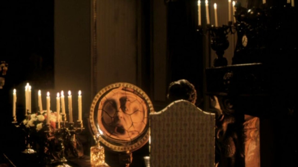 MV5BMDJjOTIxODAtYzU3Yi00ZGM5LWEyZDMtNzIxOTZiNTM4Yz