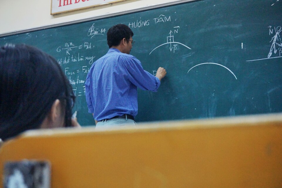 Professor.jpg