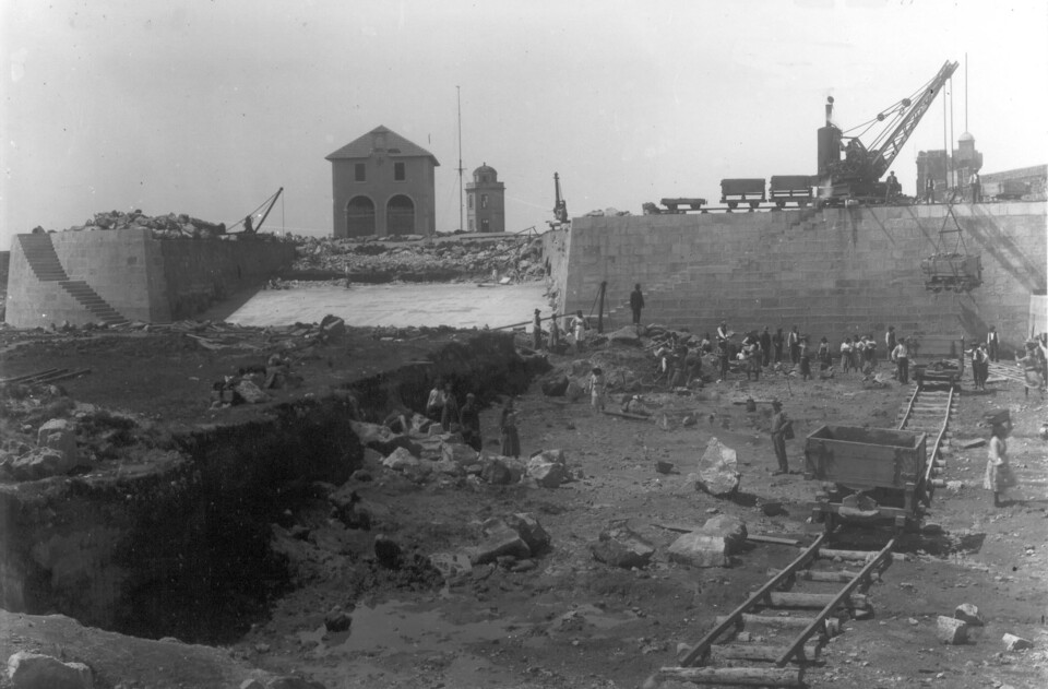 351- constr doca.jpg