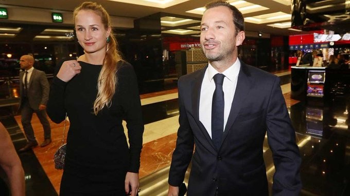 EHEhiVfX0AA4Hc3 (1).jpg