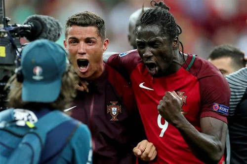 frente às câmaras.jpg