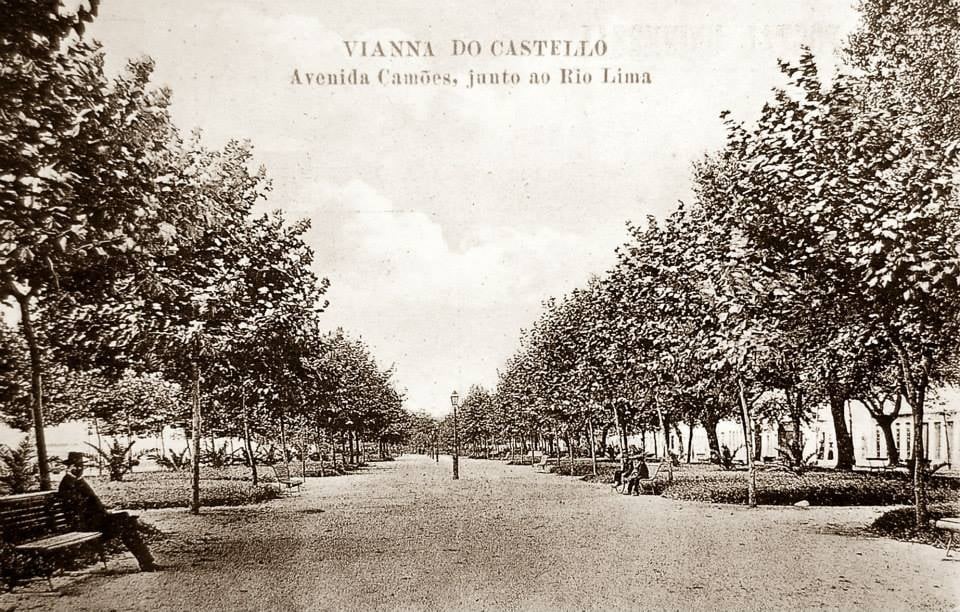 252- Av-camoes_junto ao rio.jpg