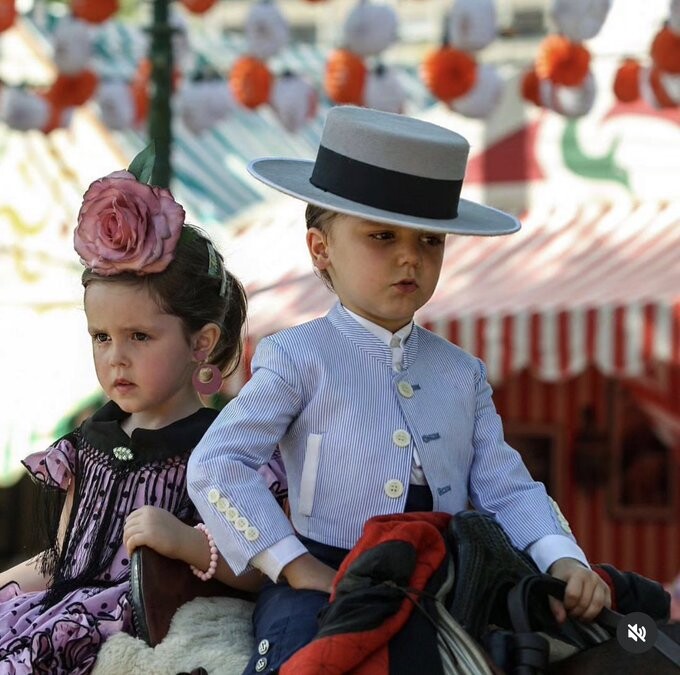 Meninos em Sevilha.jpg