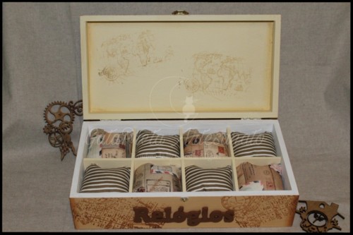 Caixa 8 relógios Cartas para casa2.JPG