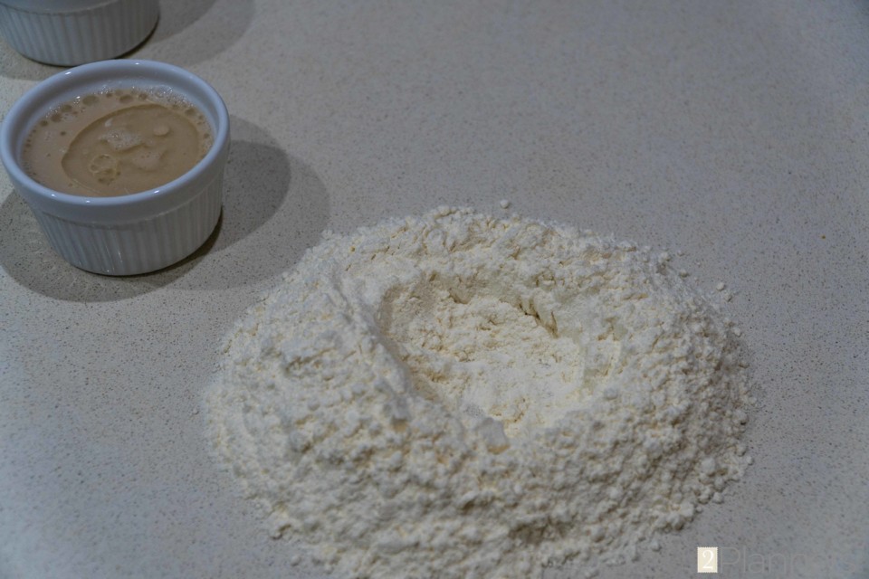 Portuguese Chorizo and Mozzarella Stuffed Bread Recipe - The 2 Planners