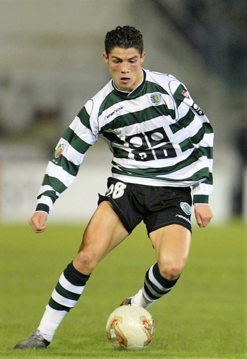 Cristiano Ronaldo SCP 2002-03.jpg