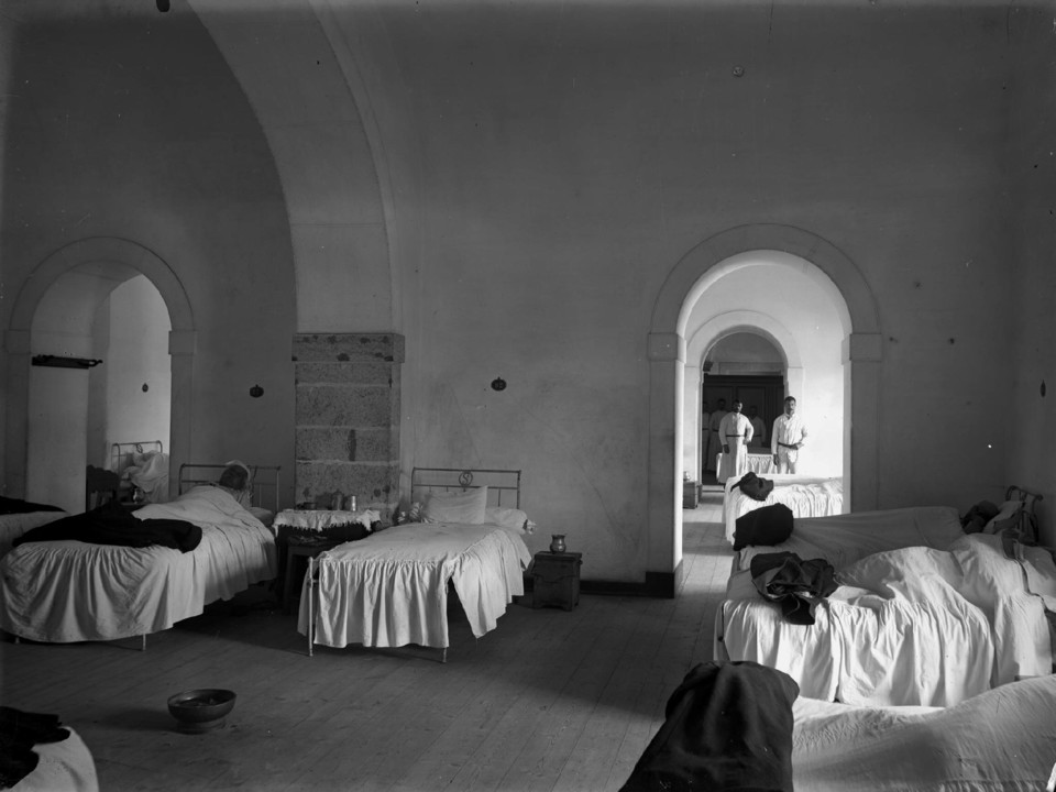 hospital de sao jose enfermaria 1.jpg hospital de sao jose enfermaria 1.jpg