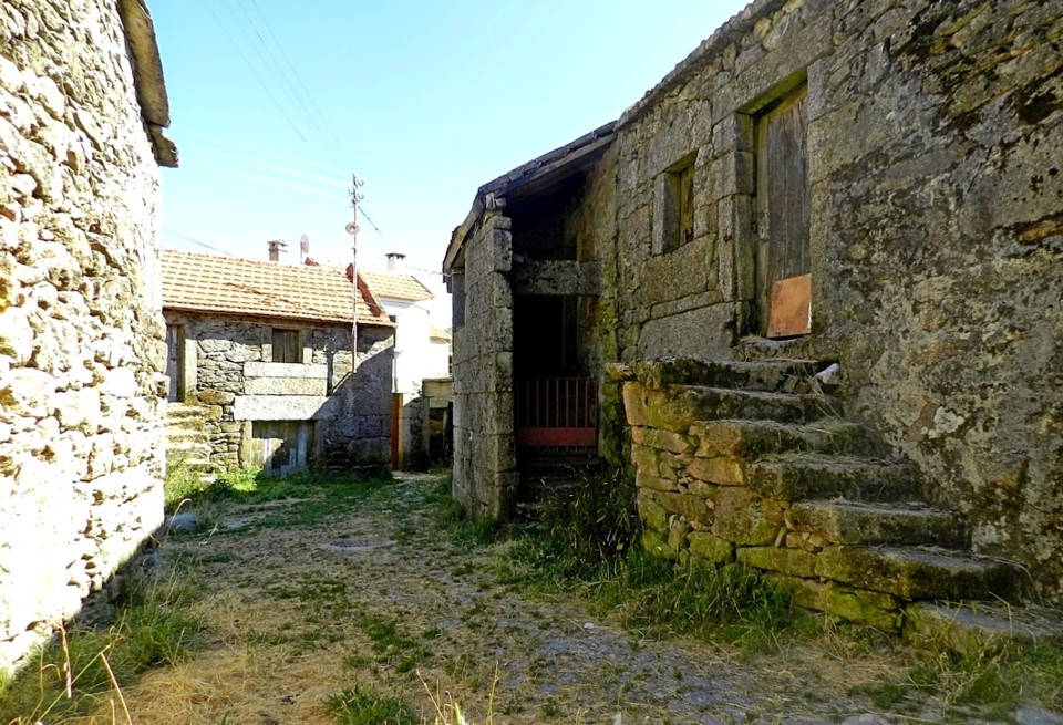 825 b cl portos (2).jpg 825 b cl portos (2).jpg