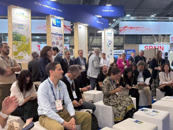 viana starts barcelona (2).jpg