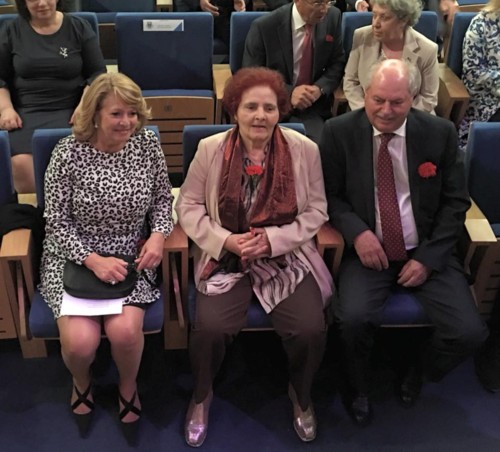 31306735_1990360017701817_5924400132014473216_n.jp