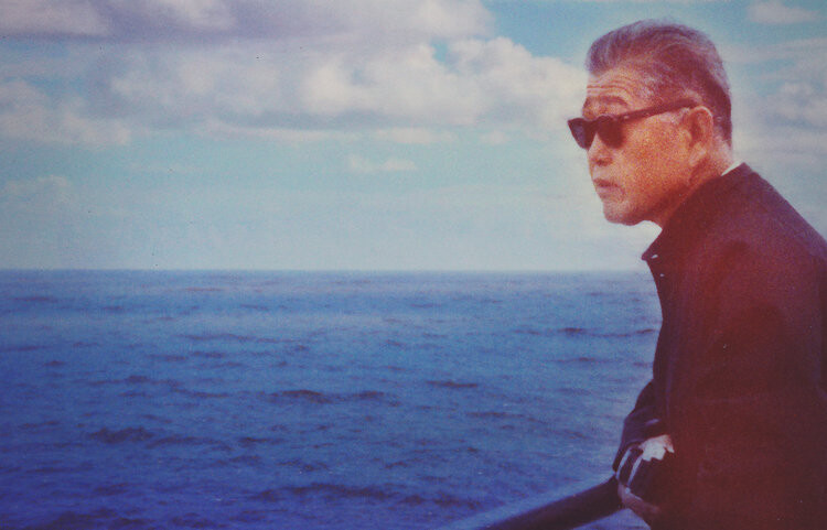 95_AND-6_TO_GO_Tom_Takesue_key_image_cropped©Phot