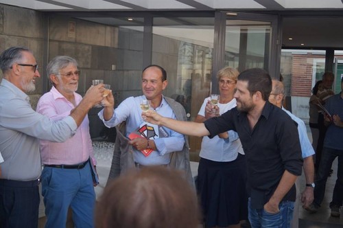 12039202_10154235022783696_2899748690034037818_n[1