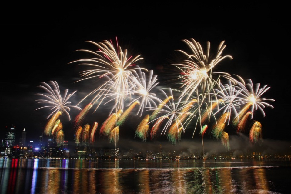 australia day fireworks a 10.jpg australia day fireworks a 10.jpg