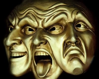 Máscaras de santidade.jpg