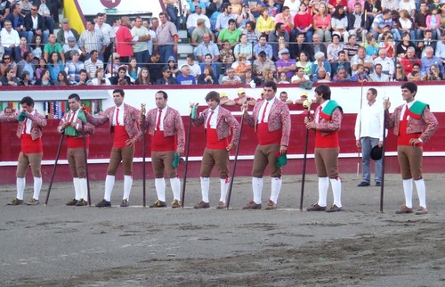 Os Amadores da Tertúlia Tauromáquica Terceirense...