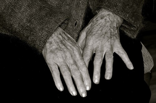 ElderlyWoman-CoqueAmbrosoli.jpg