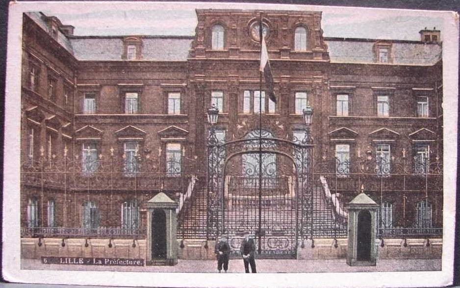 postal_fr_lille_la_prefecture.jpg