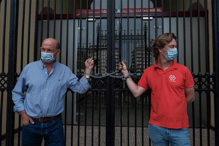 Imagem retirada de https://sol.sapo.pt/