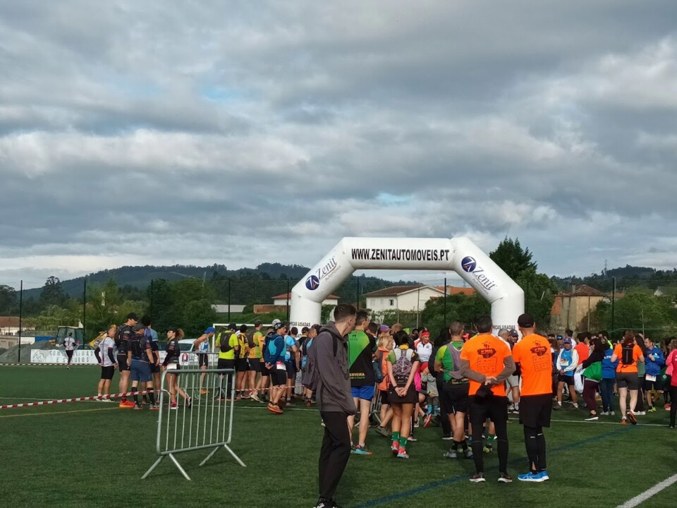 Não me canso disto trail.jpg