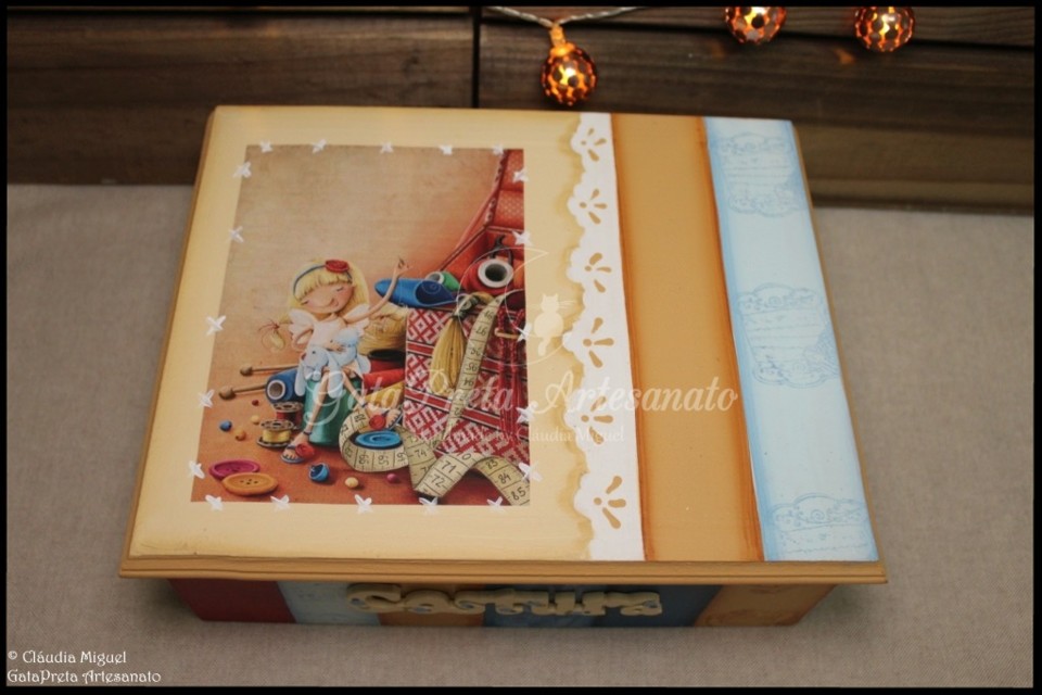 Caixa de costura Fada CostureiraII-2.JPG