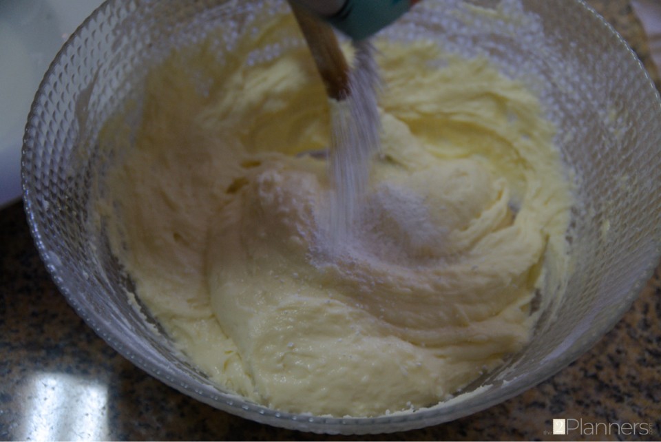 Brazilian Cheese Bread Recipe - The 2 Planners