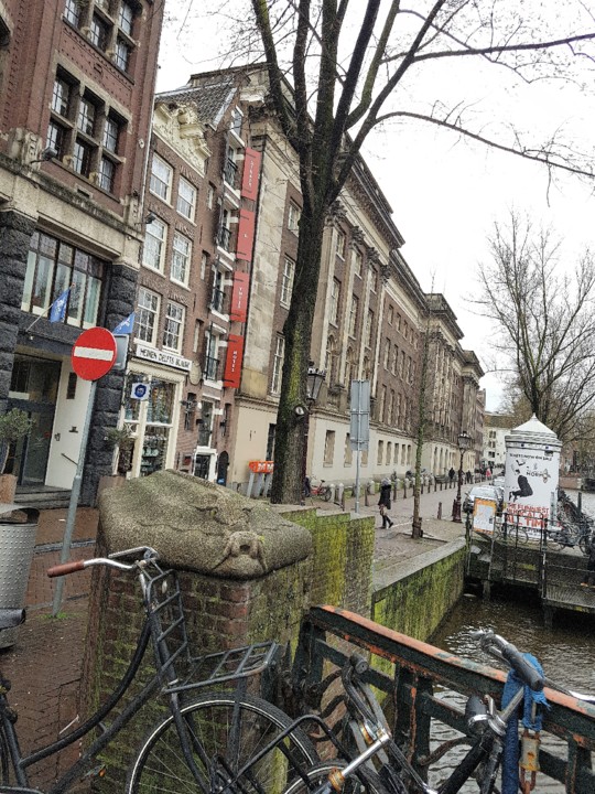 amsterdam.jpg
