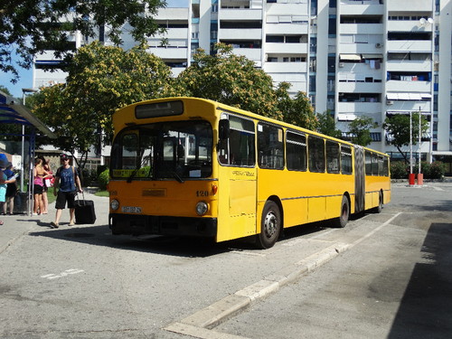 1839-Autocarro em Split.JPG