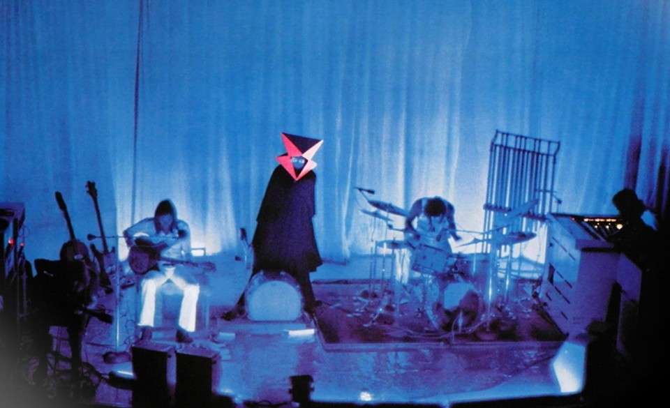 Genesis em palco.jpg