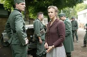 Lucienne In. commeaucinema.com Lucienne In. commeaucinema.com