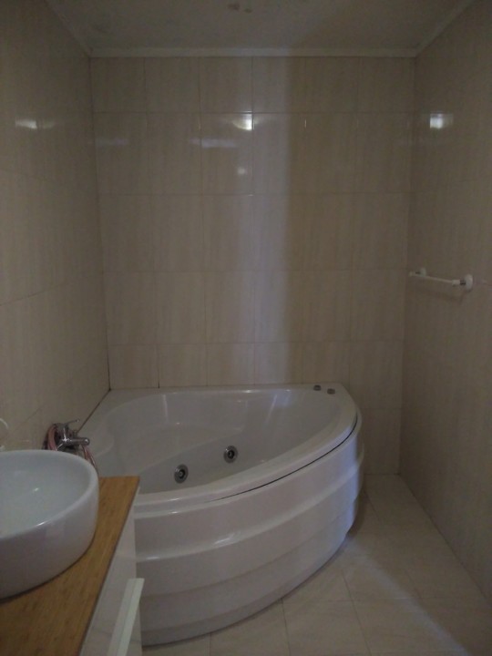 IMG_20190408_150206.jpg IMG_20190408_150206.jpg