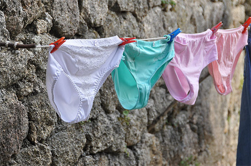 roupa interior no estendal.jpg roupa interior no estendal.jpg