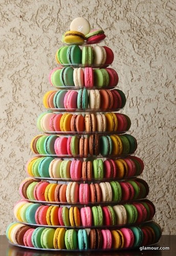 RIVER-macaron-wedding-cake-week-in-review-1214-mai